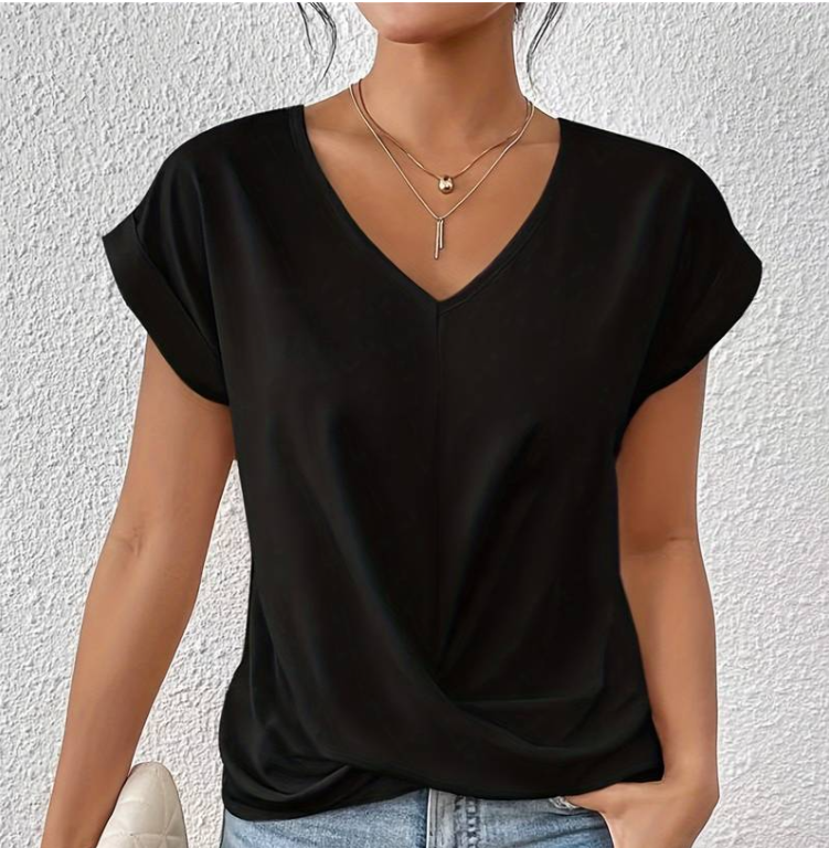 Luni | The perfect v-neck top